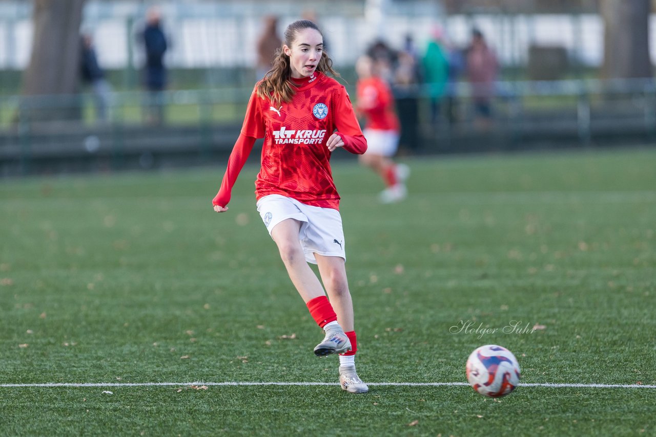 Bild 359 - wBJ Hamburger SV - Holstein Kiel : Ergebnis: 8:0